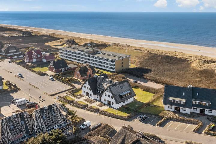 Ferienwohnung für 6 Personen, mit Garten in Wenningstedt - 2