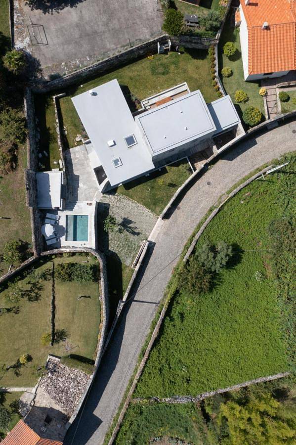 Location de vacances pour 9 personnes, avec piscine et jardin, animaux acceptés dans Afife - 2