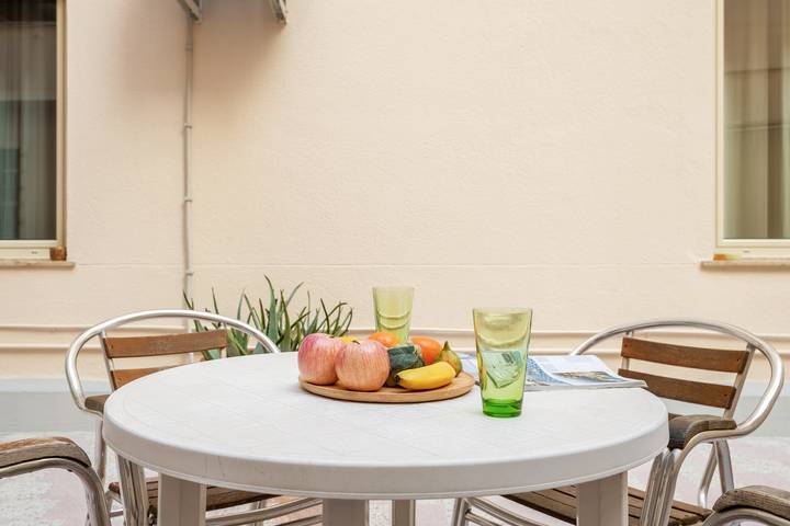 Holiday rental for 9 people, with pets in Sicily