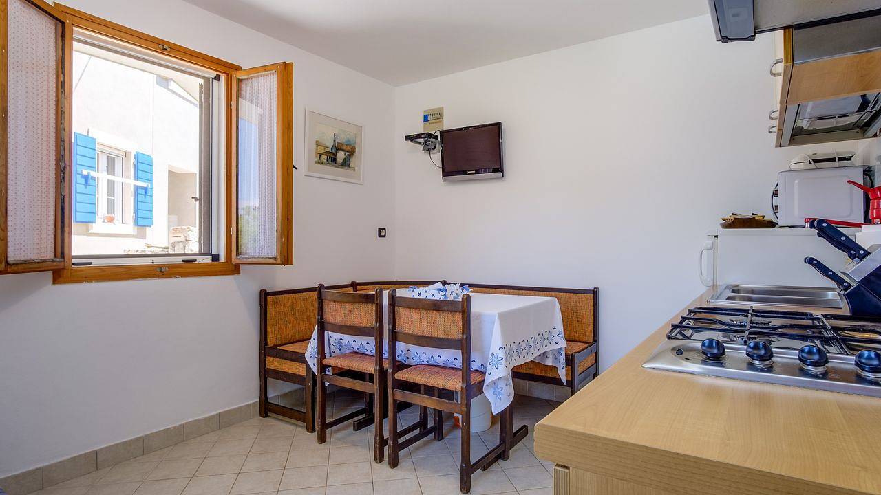 Ganze Ferienwohnung, Ferienwohnung für 3 Personen (29 m²) in Nerezine in Nerezine, Lošinj