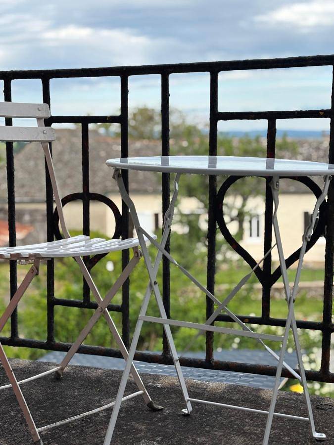 Location de vacances pour 6 personnes, avec jardin et vue à Rieupeyroux - 4