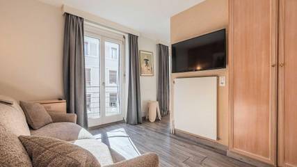 Appartement De Vacances pour 5 Personnes dans Pâquis, Genève, Photo 1