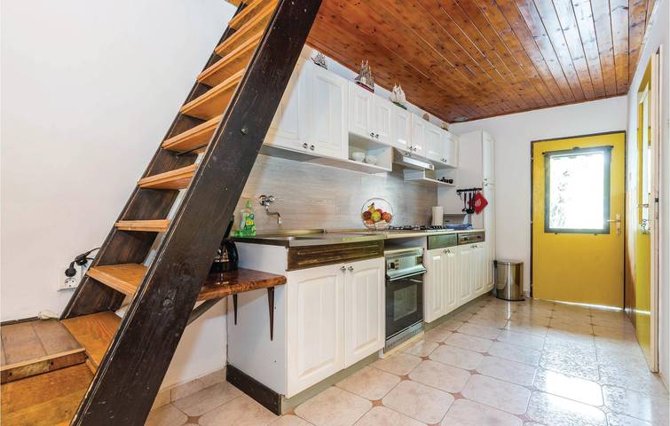 Ferienwohnung für 6 Personen, mit Terrasse, mit Haustier in Novi Vinodolski - 4