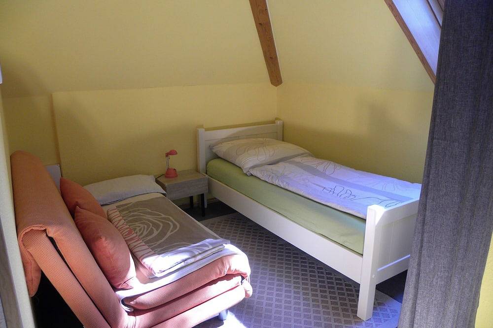 Ganze Wohnung, Gemütliche Ferienwohnung am Rande der Schorfheide in Finowfurt, Schorfheide