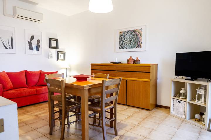 Ganze Wohnung, Ferienwohnung 'Casa Andrea' mit Gemeinschaftsgarten und Wlan in Castiglione della Pescaia, Grosseto Provinz