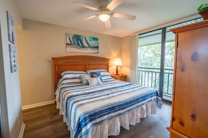 Vacation rental for 4 people, with balcony and pool in Bonita Springs