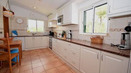 Villa for 9 People in Albufeira, Faro District, Photo 3