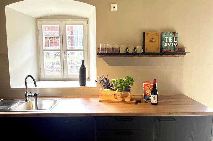 Ferienwohnung für 3 Personen, mit Terrasse und Garten in Kinding