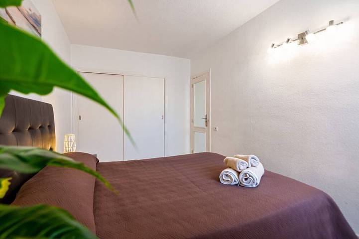 Appartement entier, Torres Del Sol Panoramic Seaview in Playa de las Américas, Arona