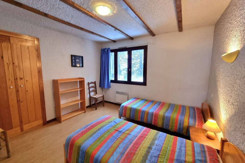 Ganze Wohnung, Wohnung für 4 Pers, Südbalkon, Parkplatz, Wlan, Haustiere erlaubt in Saint-Michel-de-Chaillol, Nationalpark Écrins