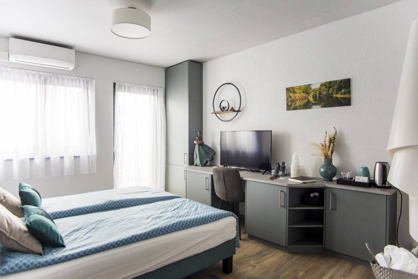 Chambres d'hôtes - All'eau Turquoise - Zimmer Cornaline (1-2 Pers.) in Alle, Kanton Jura