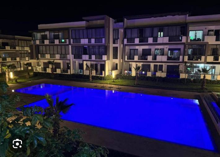 Apartamento de vacaciones para 7 personas, con terraza y piscina - 1