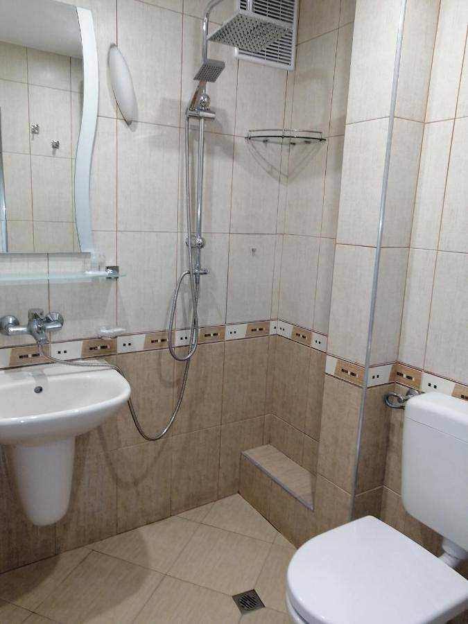 Cały apartament, Two-Bedroom Apartment in Burgas, Obwód Burgas