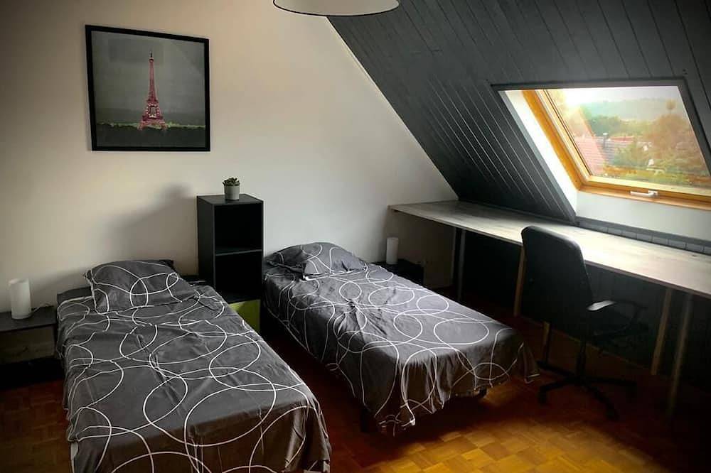 Jolie Villa avec jardin entre Rhône et vergers in Grigny, Lyon et ses environs