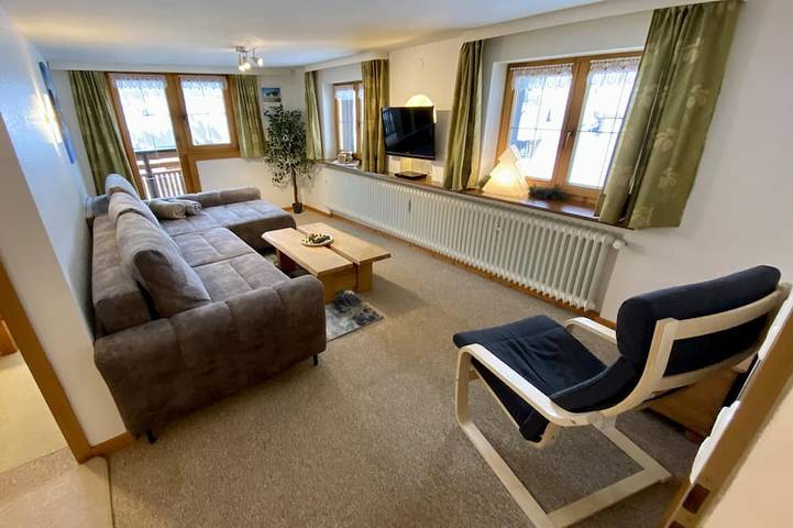 Ferienwohnung für 6 Personen, mit Terrasse und Sauna sowie Garten - 1