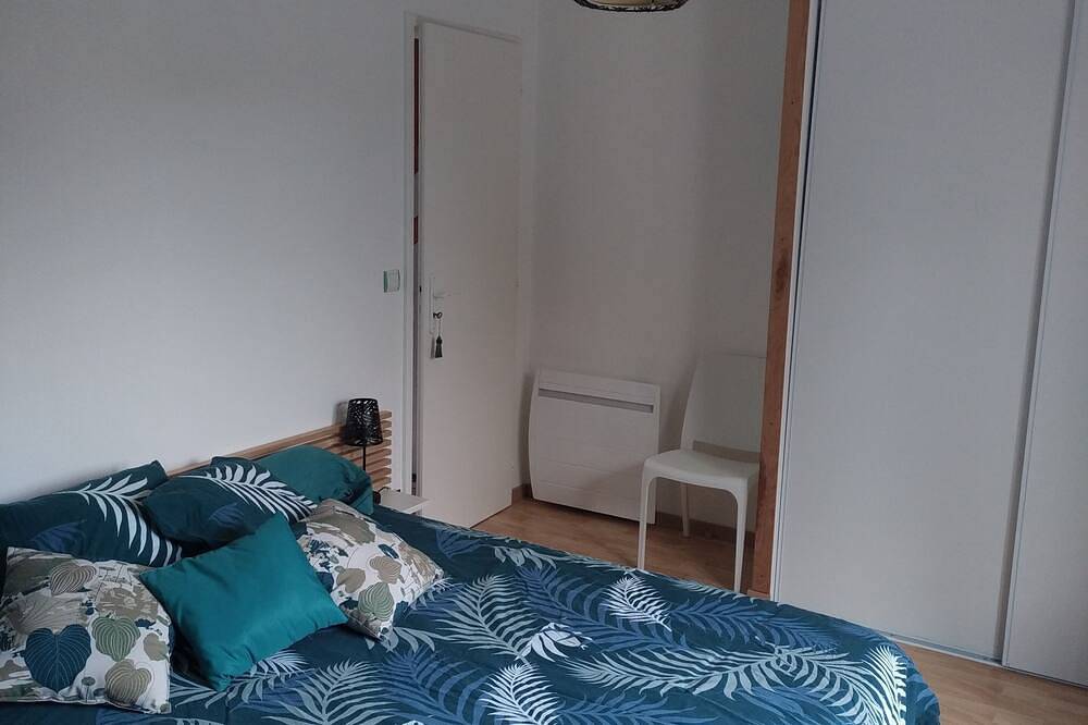 Landaise ideal for 1 to 2 families (4/8 people), quiet location, large swimming pool. in Azur (desambiguación), Côte d’Argent