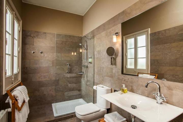 Location de vacances pour 4 personnes, avec jardin à Torroella de Fluvià - 4