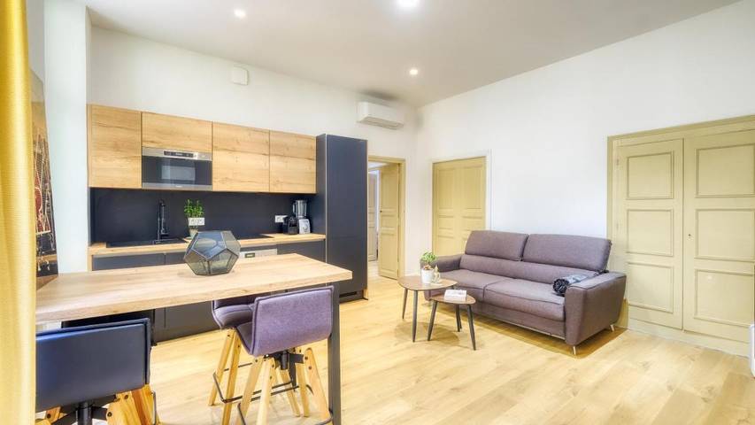 Gîte pour 2 personnes, avec balcon dans Cinema Le Studio Bastia - 2