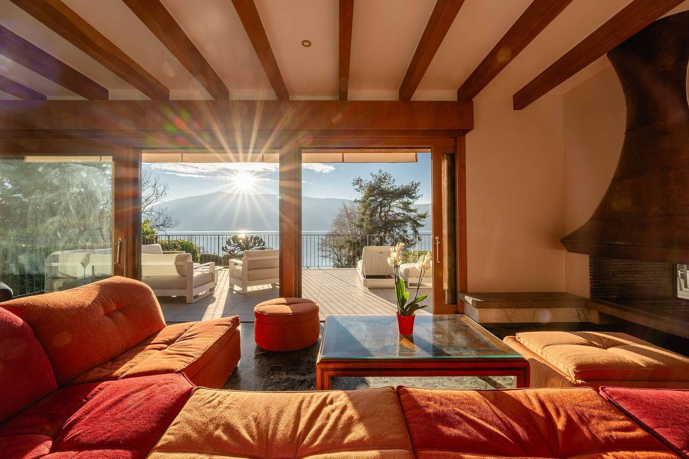 Villa Sarmaz – Accès direct au lac et ponton privé in Veyrier-du-Lac, Annecy region