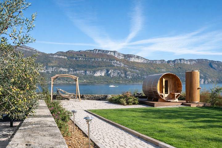 Location de vacances pour 6 personnes, avec Terrasse et Jardin à Conjux - 2