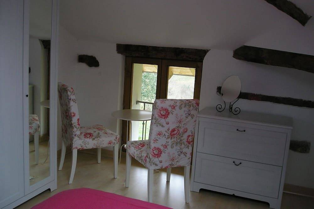 Ganze Wohnung, Ferienhäuser auf dem Lande nur 10 Minuten vom Cabarceno in Villacarriedo, Cordillera Cantábrica