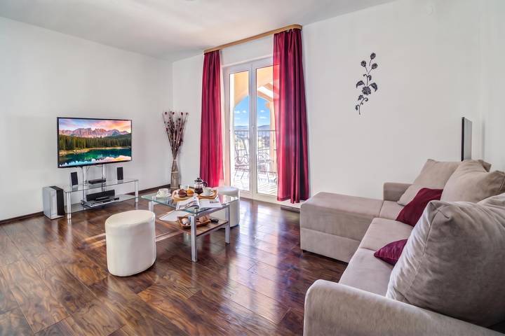 Apartamento entero, Comfy Sunset And Sea View Apt /w Jacuzzi in Senj, Region de Kvarner