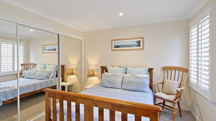 Holiday home for 8 people, with garden in Huskisson