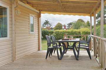 Caravane pour 4 Personnes dans Trélévern, Région de Lannion, Photo 1