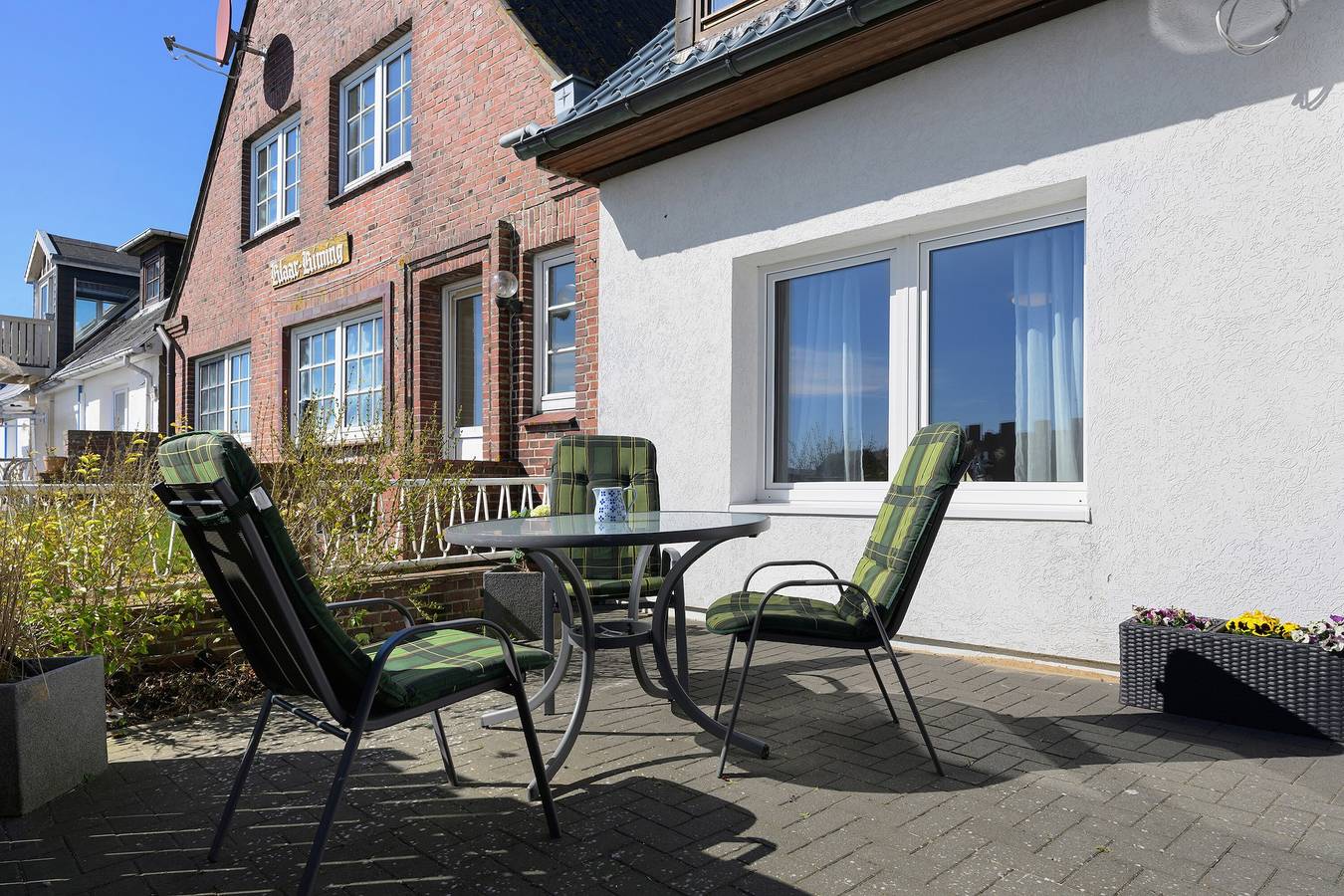 Ganze Wohnung, Ferienwohnung 'Am Nordseedeich' mit Privatterrasse und Wi-Fi in Nordstrand (Gemeinde), Nordstrand