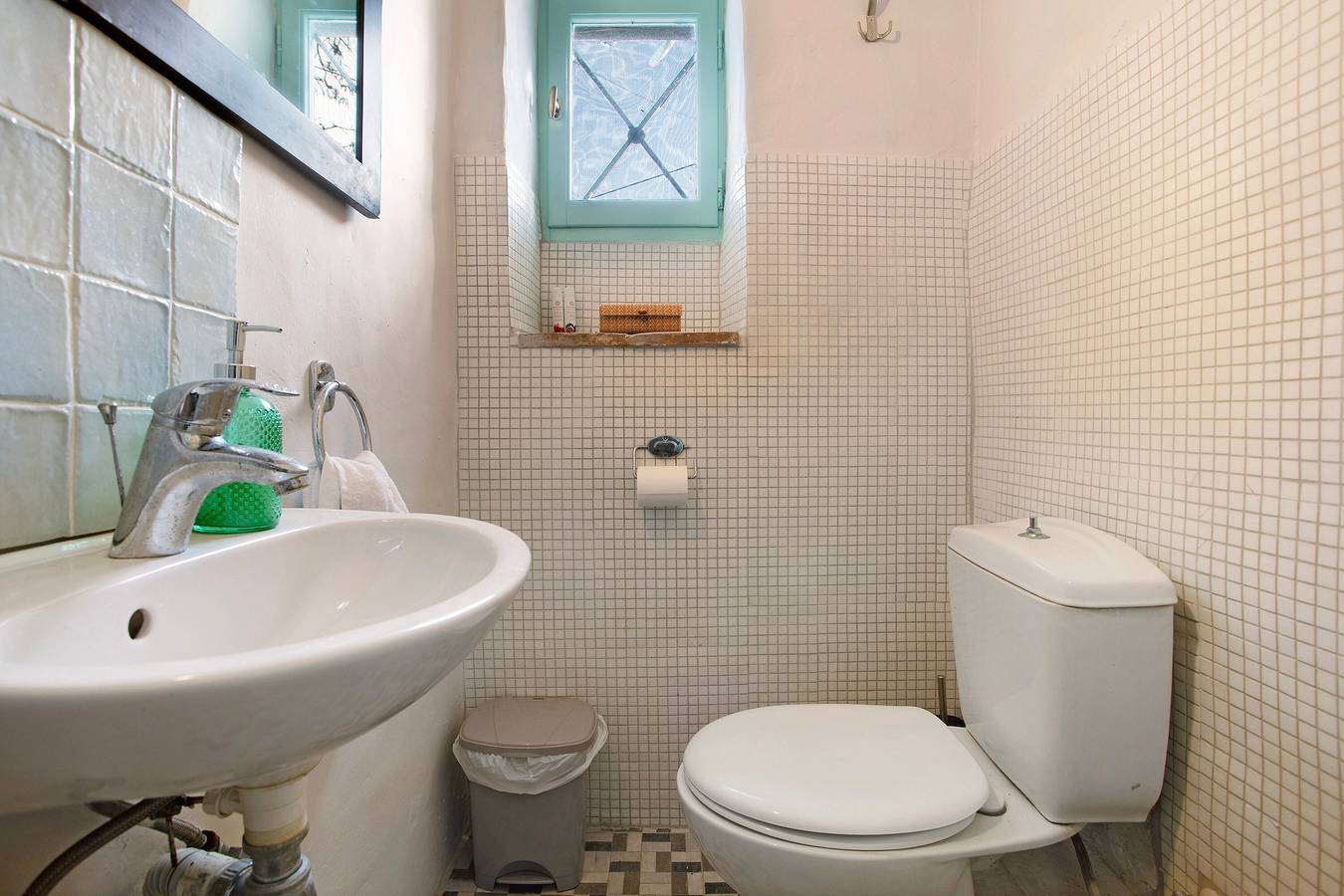 Grieks stenen huisje 'Sira Stonehouse 2' met zeezicht, wifi en airconditioning, foto 13