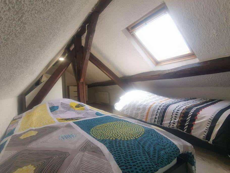 Appartement entier, One-Bedroom Apartment in La Chapelle-en-Serval, Oise