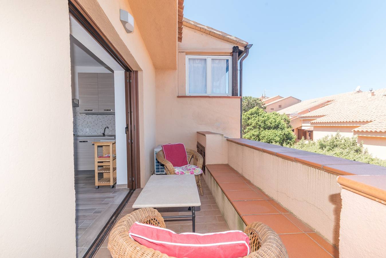 Entire apartment, Orizzonte Rosso Vacation Apartment near the Beach with Sea View and Terrace in Palau (town), Palau (Sardinia)