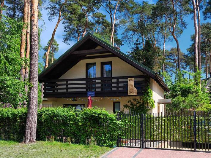 Dom dla 6 osób, z Balkon i Taras oraz Ogród w Łukęcin