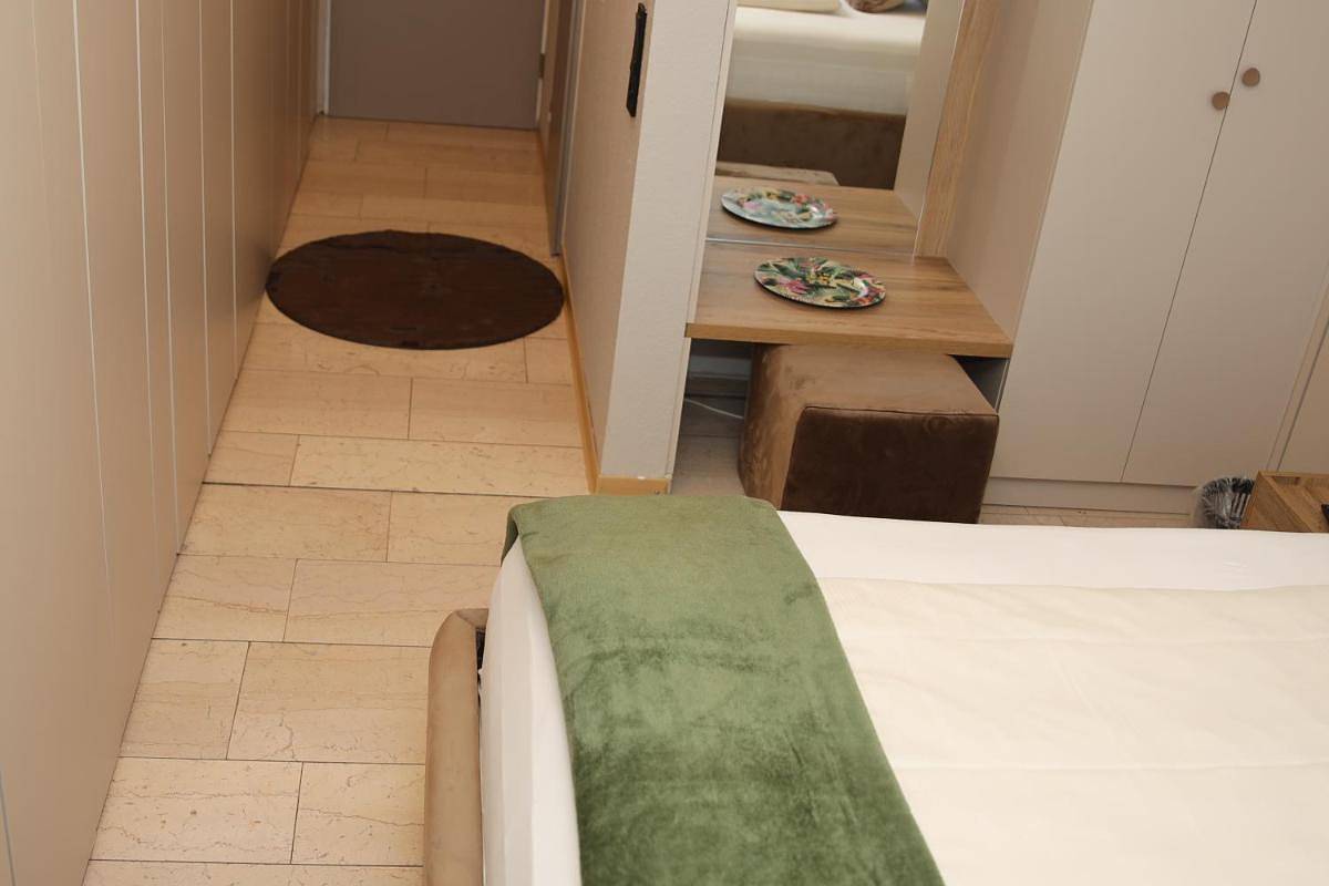 Serene Retreat in Bad Salzuflen Cozy Guest Room with 1500m² Grounds in Bad Salzuflen, Kreis Lippe