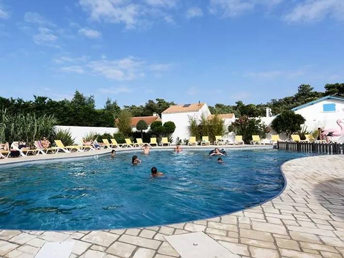 Mobil home pour 6 personnes, avec jacuzzi et sauna à Saint-Trojan-les-Bains