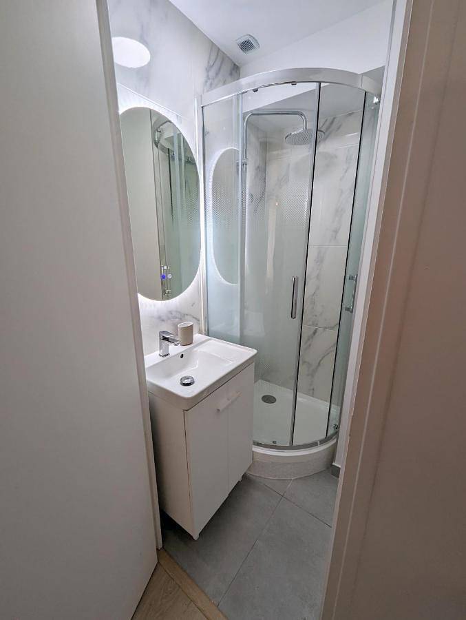 Appartement entier, One-Bedroom Apartment in Viry, Région de Saint-Julien-en-Genevois