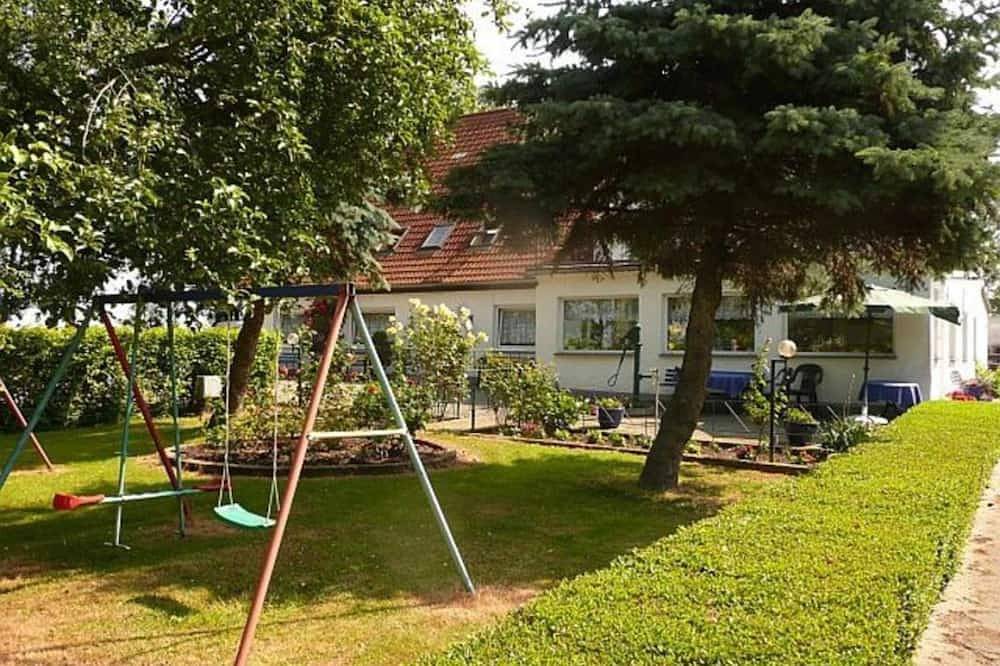 Ganze Wohnung, Zi. 3 - Rügen-Fewo 52 in Schaprode, Rügen