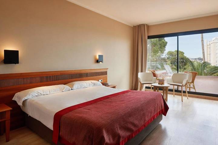 Hôtel pour 3 personnes, avec jardin et piscine à Illetes - 4