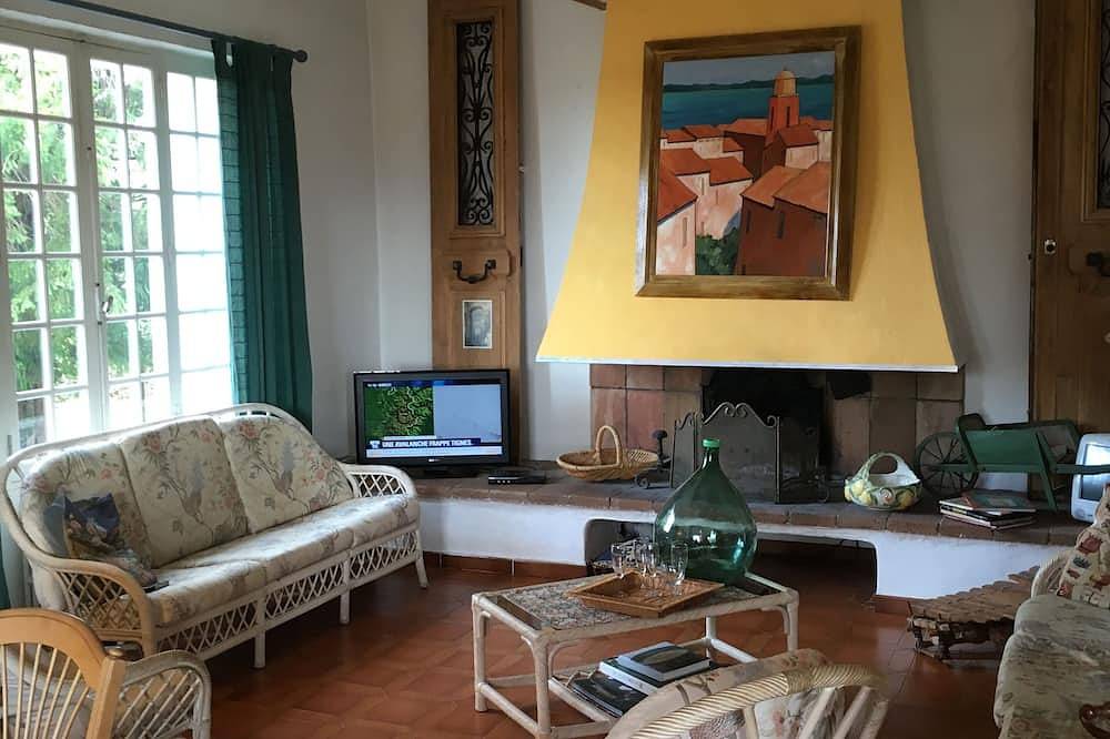 Bastide 400 m2, 7 bedrooms 180° view Aix en Provence in Aix-en-Provence, Aix-en-Provence region