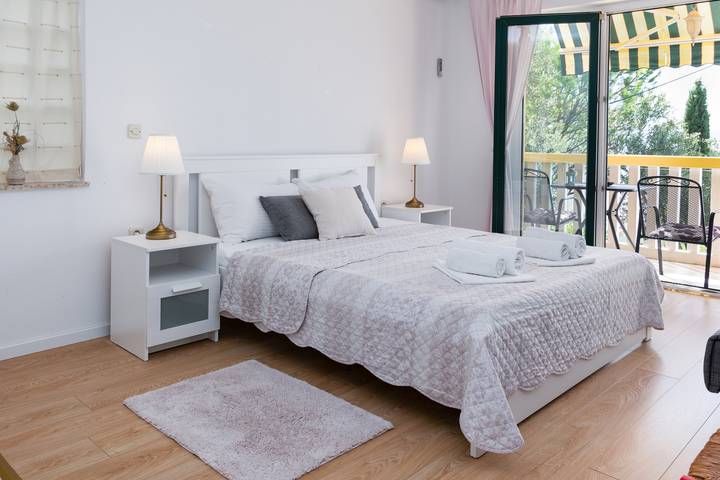 Ferienwohnung für 2 Personen, mit Balkon/Terrasse in Crikvenica