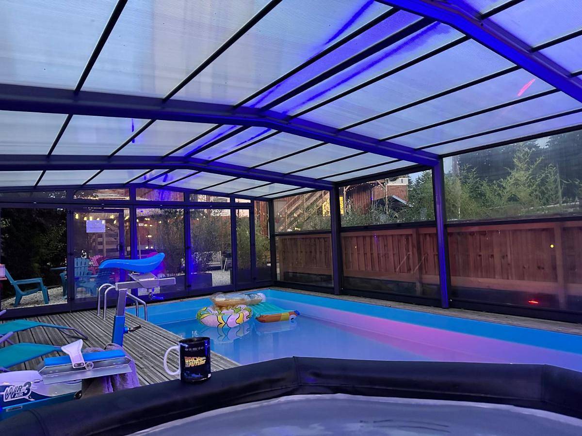 Appartement entier, Gîte du Silo Epi de Maïs Piscine et Spa in Toucy, Région d'Auxerre