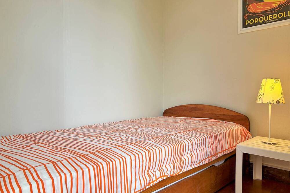 4-Zimmer-Villa mit privatem Pool in Privatbereich, 5 Betten, Bormes-les-Mimosas in Cap Bénat, Bormes-les-Mimosas