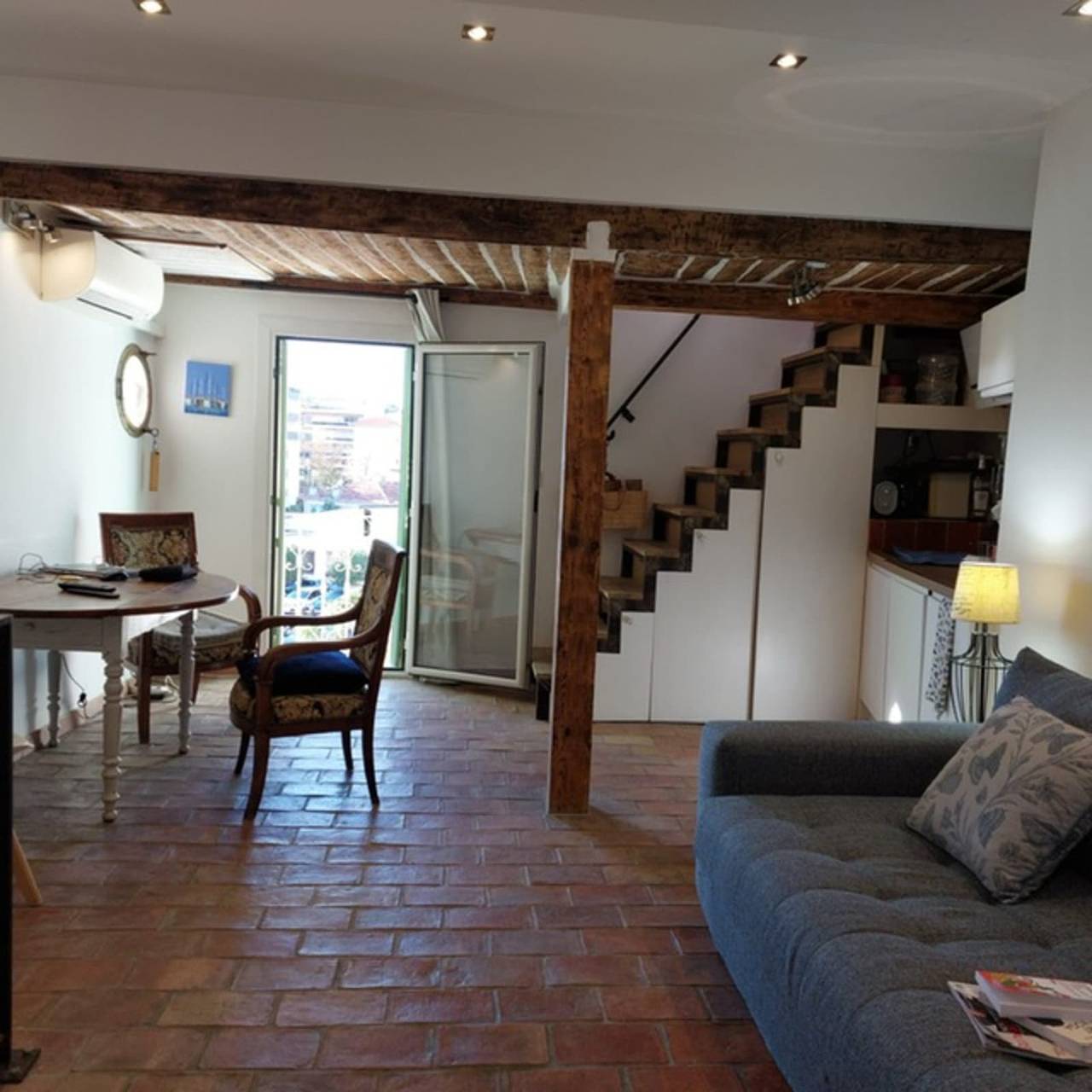 The magical of the Cap and the Old antibes in Antibes, Cannes e dintorni