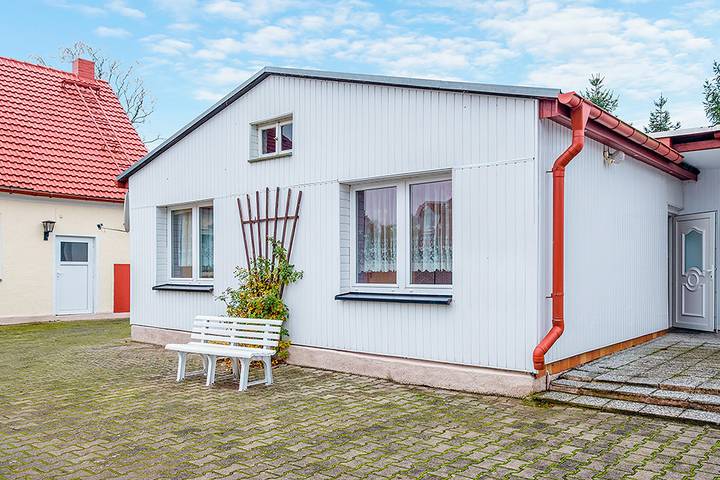 Bungalow für 3 Personen, mit Garten