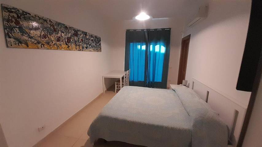 Apartamento de vacaciones para 3 personas, con balcón y vistas - 1