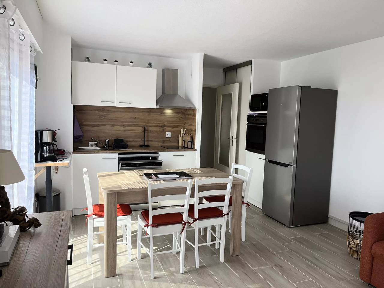 Appartement entier, Le Capitole T2/3, 40m2, 4 personnes, vue mer excep in Fréjus Plage, Fréjus