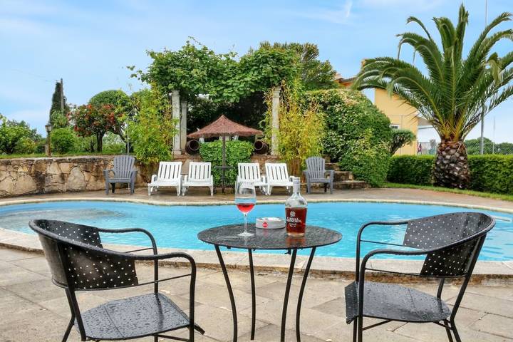 Villa para 6 pessoas, com piscina e terraço em Tomar