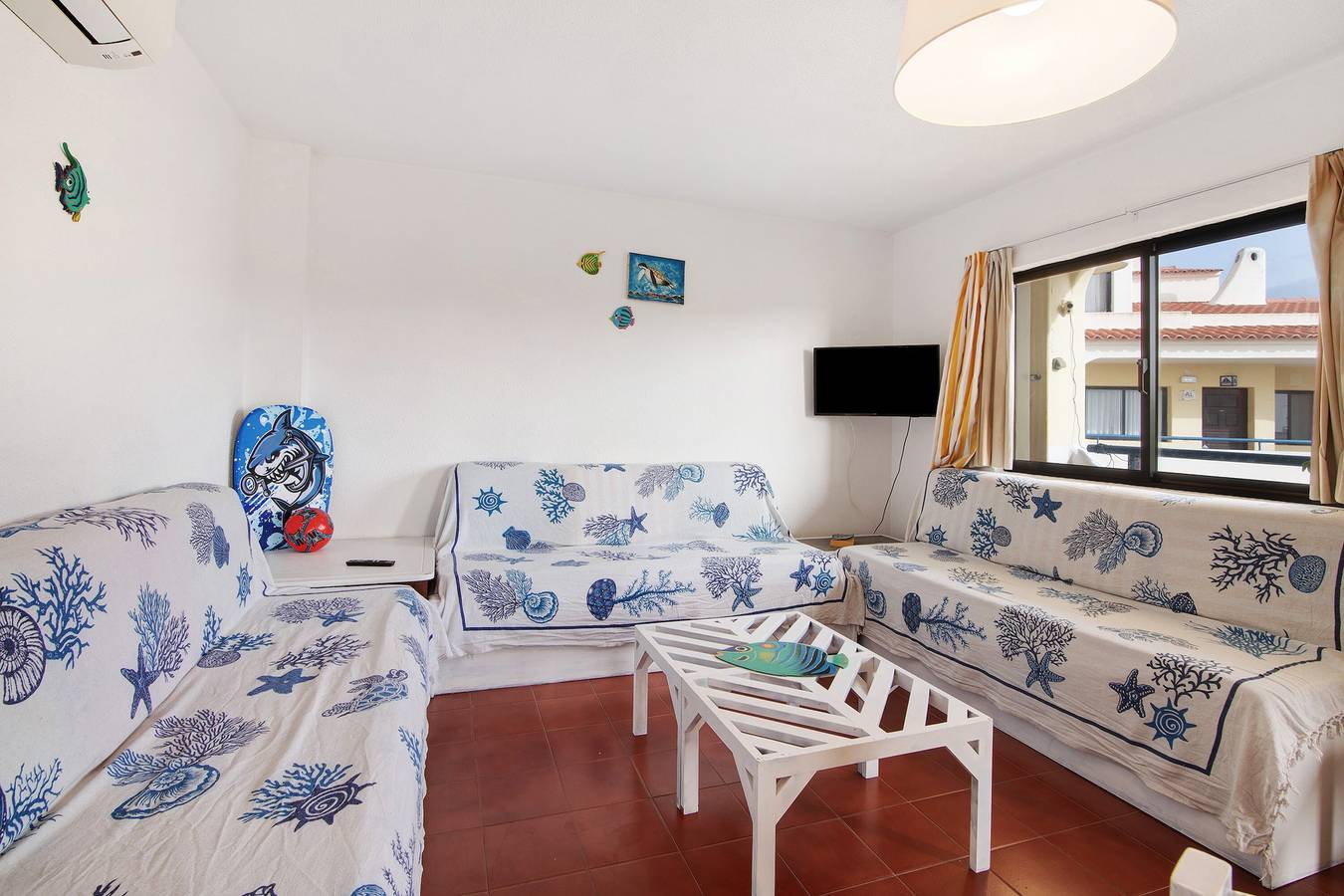 Entire apartment, Apartment 'Olhos Do Mar  Terrasse Vue Mer' with Sea View, Wi-Fi and Air Conditioning in Aldeia das Açoteias, Albufeira