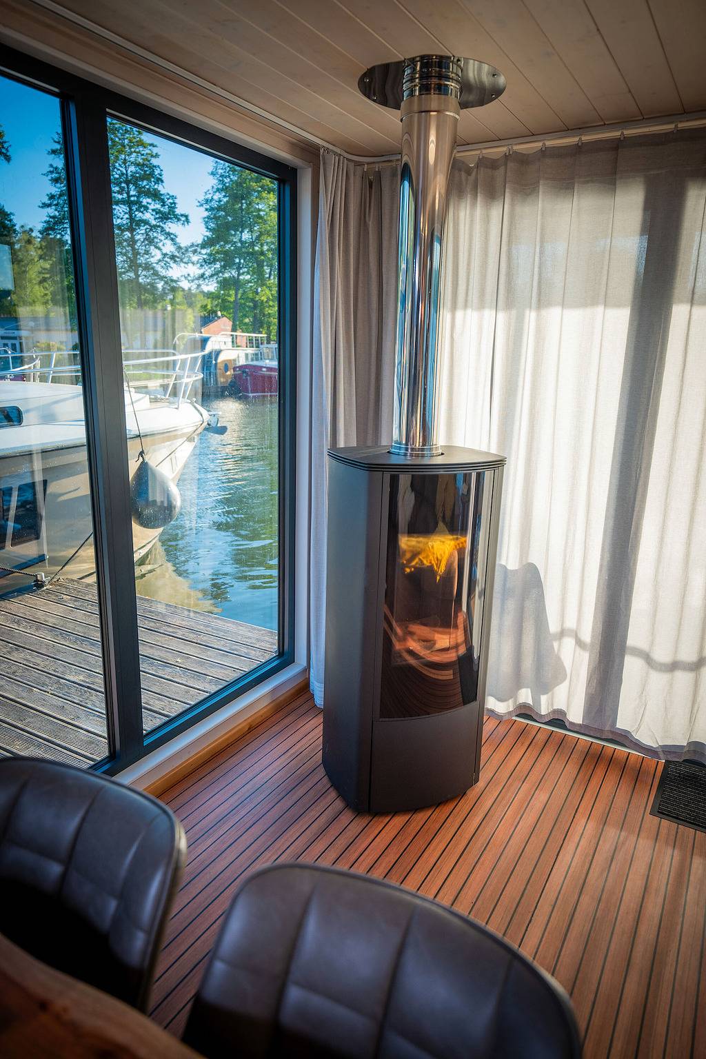 Wasserromantik auf dem Hausboot: Miami Woma D13 - Ihr schwimmendes Paradies! in Röblinsee, Fürstenberg/Havel