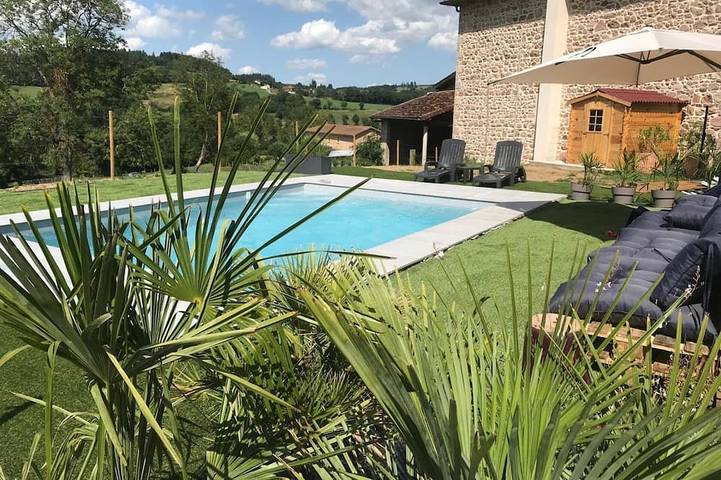 Gîte pour 13 personnes, avec Balcon et Jardin